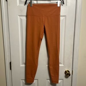 NWOT Lululemon - Wunder Train High-Rise Tight